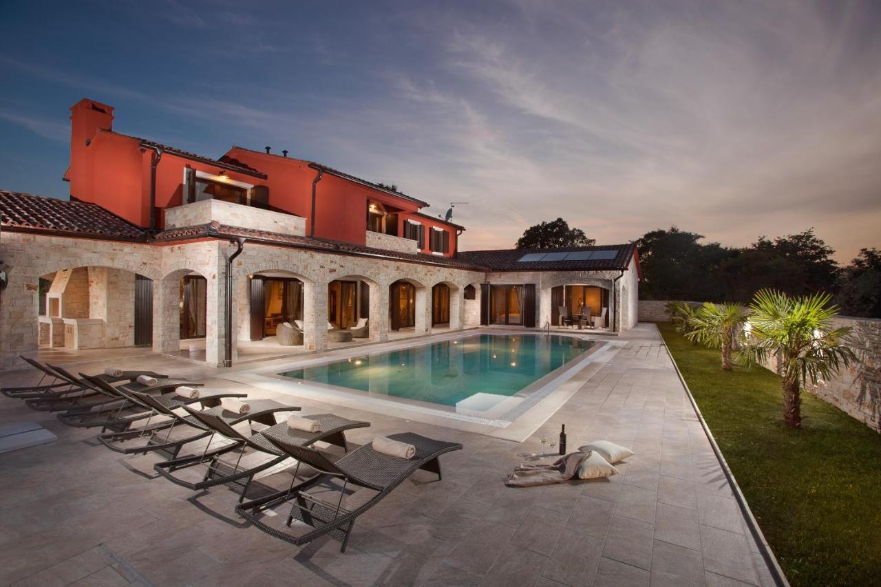 Monaco Villa Svetvincenat